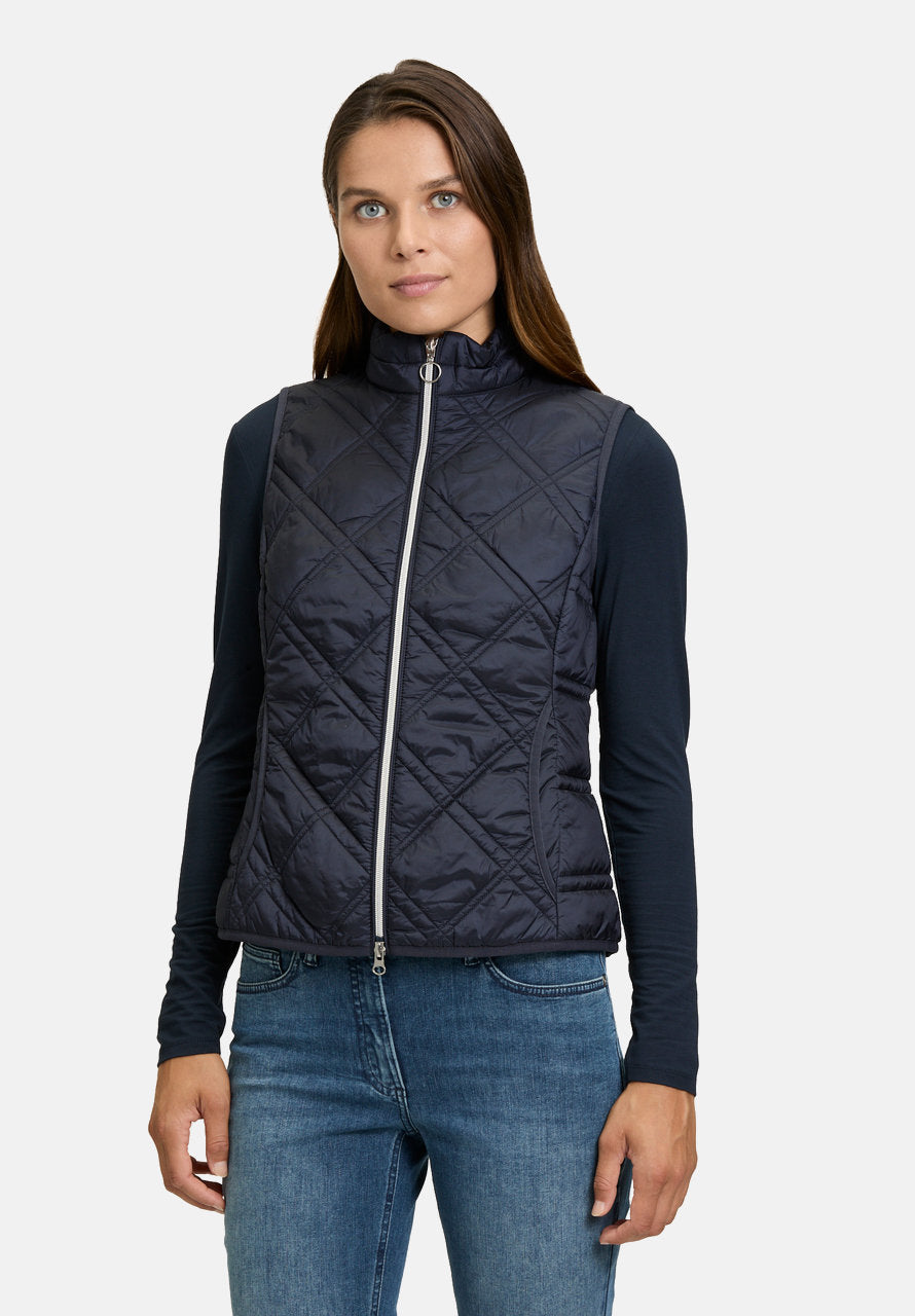 Quilted Vest With Zipper_01