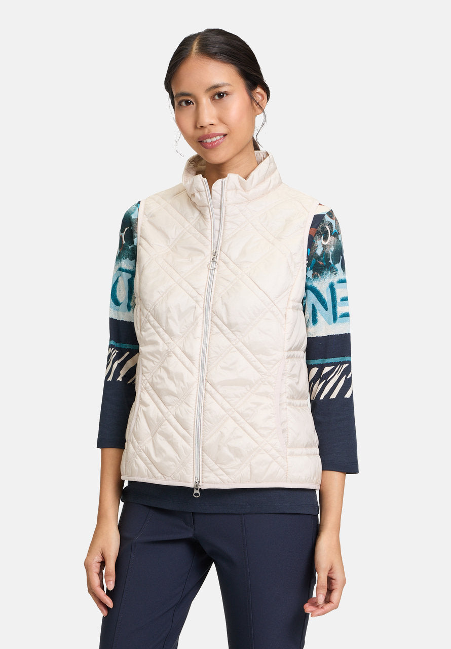 Quilted Vest With Zipper_01