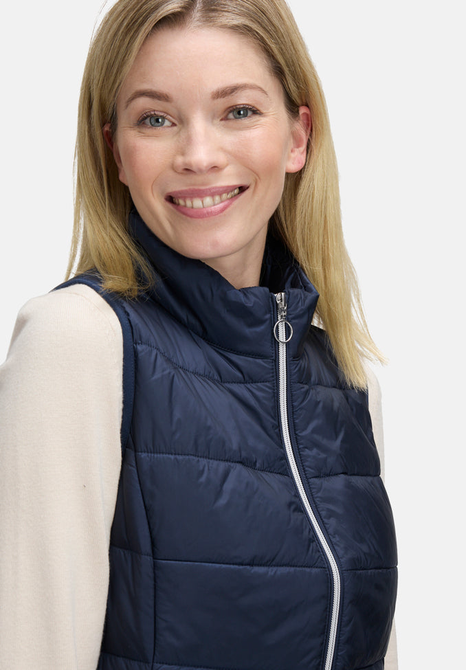 Betty Barclay_Dark Sky_Quilted Zip-Up Vest_7240-1040_8345_06