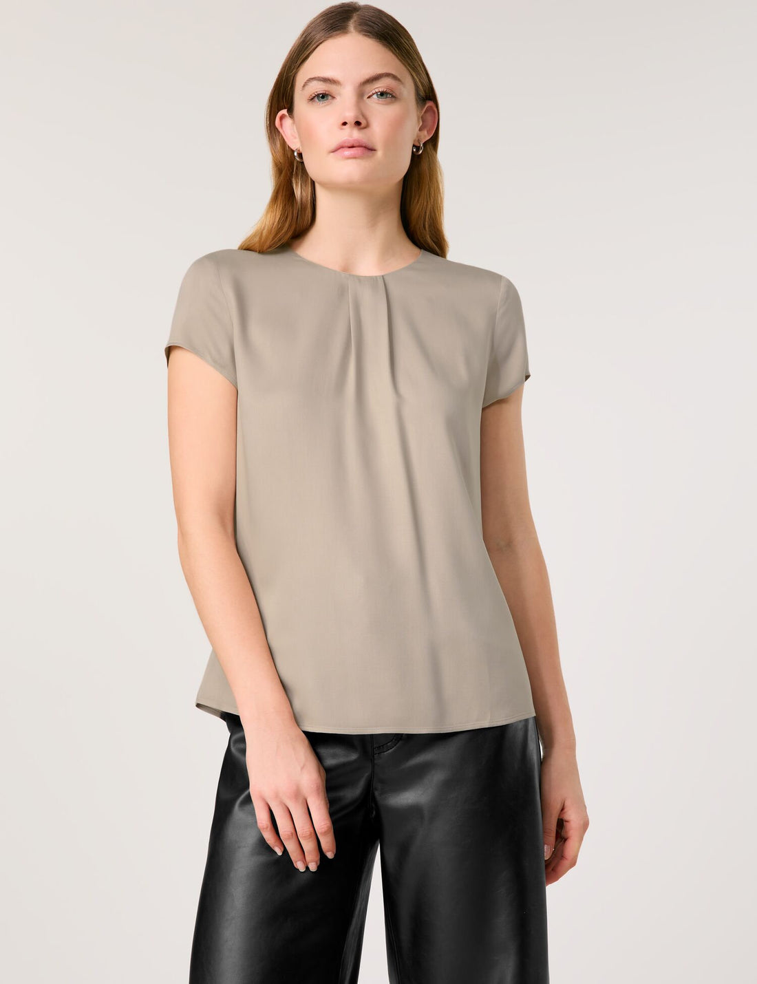 Taifun_Versatile Blouse Top with Short Sleeves_760310-11107_7500_01