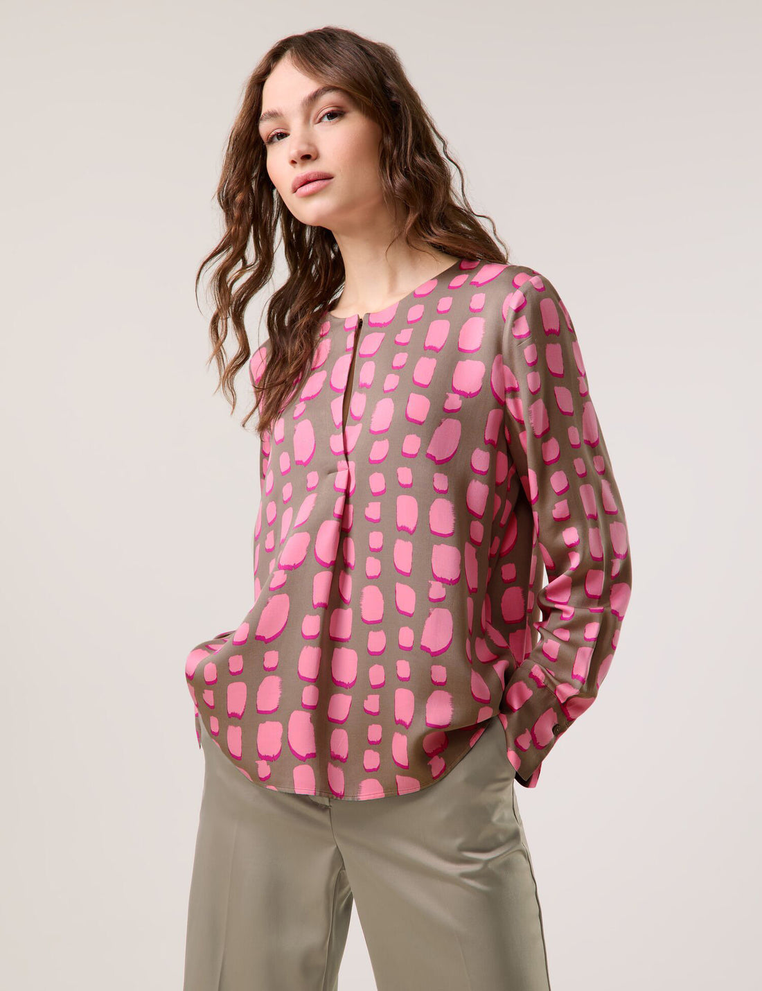 Taifun_Print Blouse Made of Satin_760332-11147_7512_01