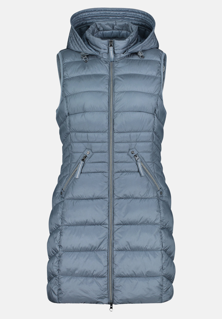 Quilted Vest With Removable Hood_04