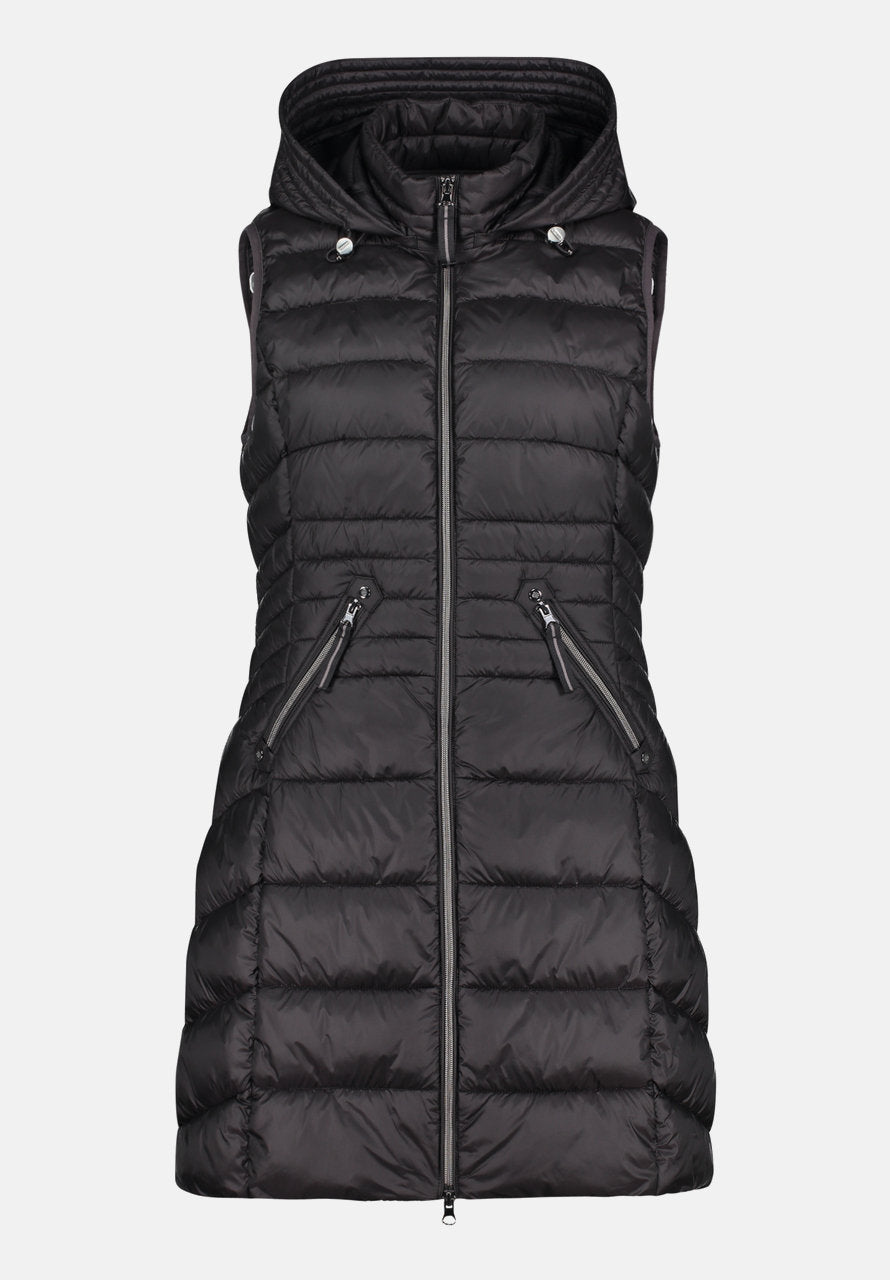 Quilted Vest With Removable Hood_04