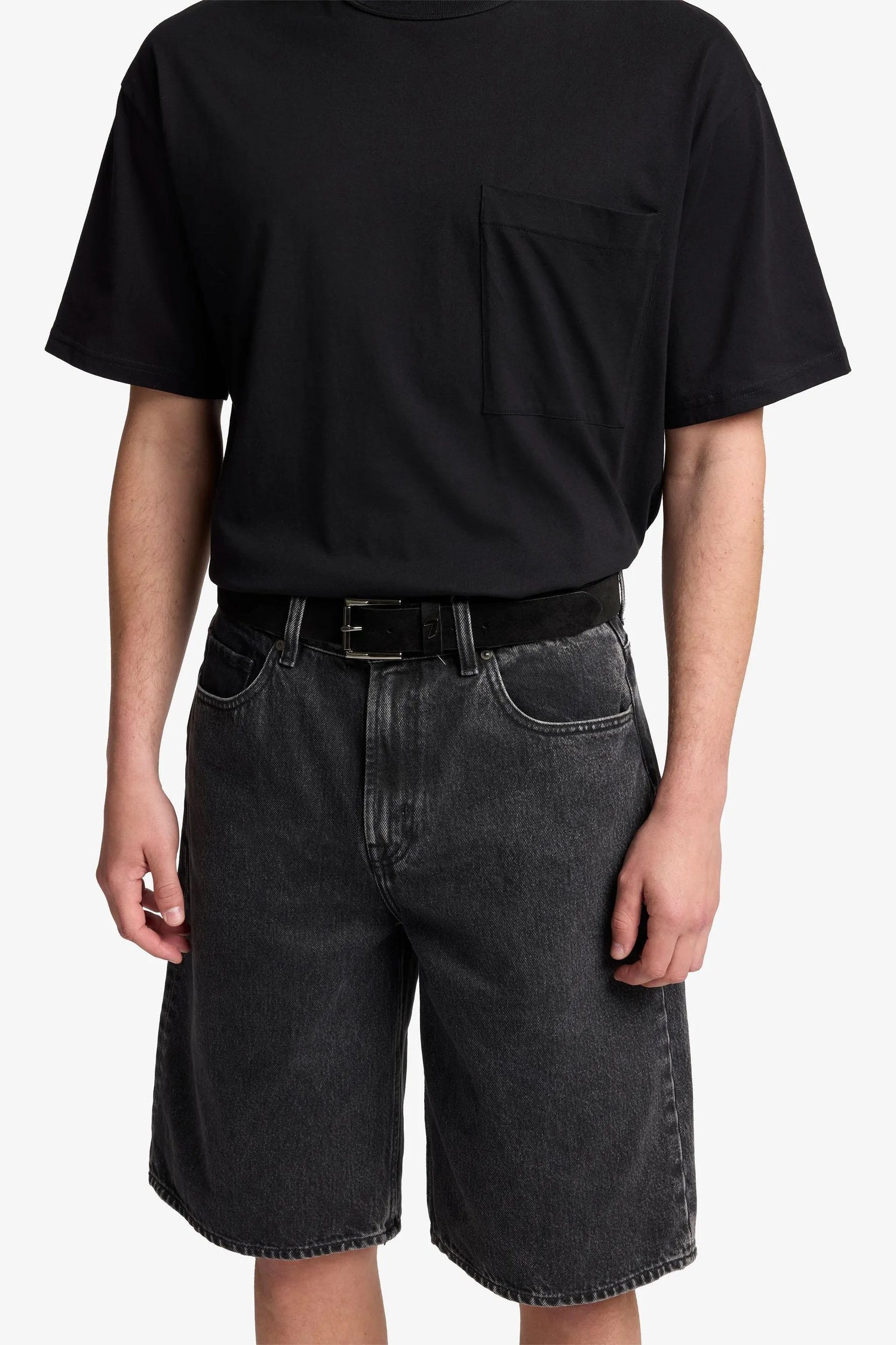 7 For All Mankind_Black_Classic Belt Metal in Leather_7ABM1L07_BLK_03