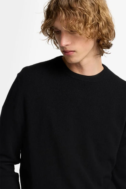 7 For All Mankind_Black_Crew Neck Sweater in Cashmere_7M0D0F16_1PK_03
