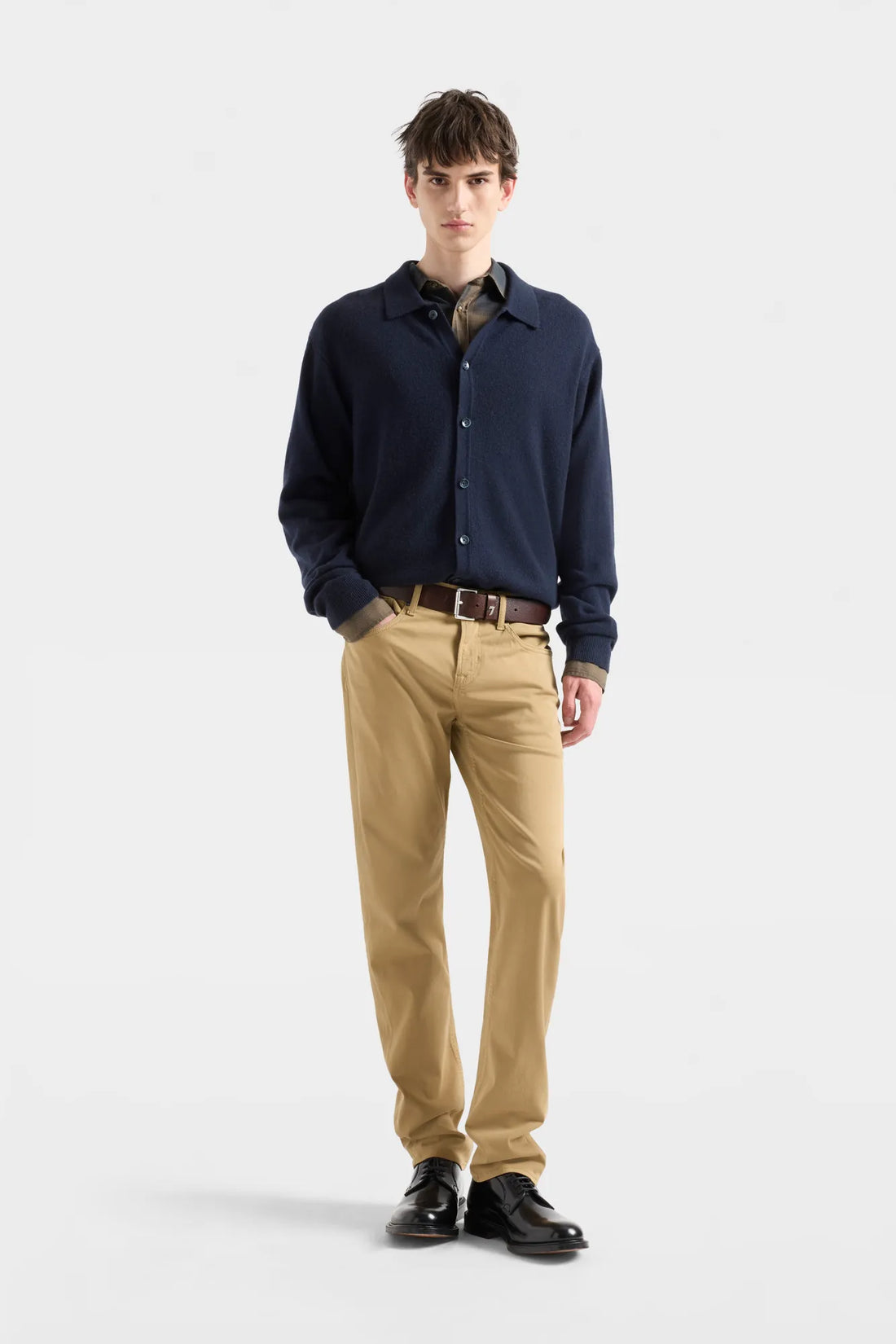 7 For All Mankind Cottage Men Classic Button Up Shirt in Fluid SKU: 7M6T0G91_3PR Image 01