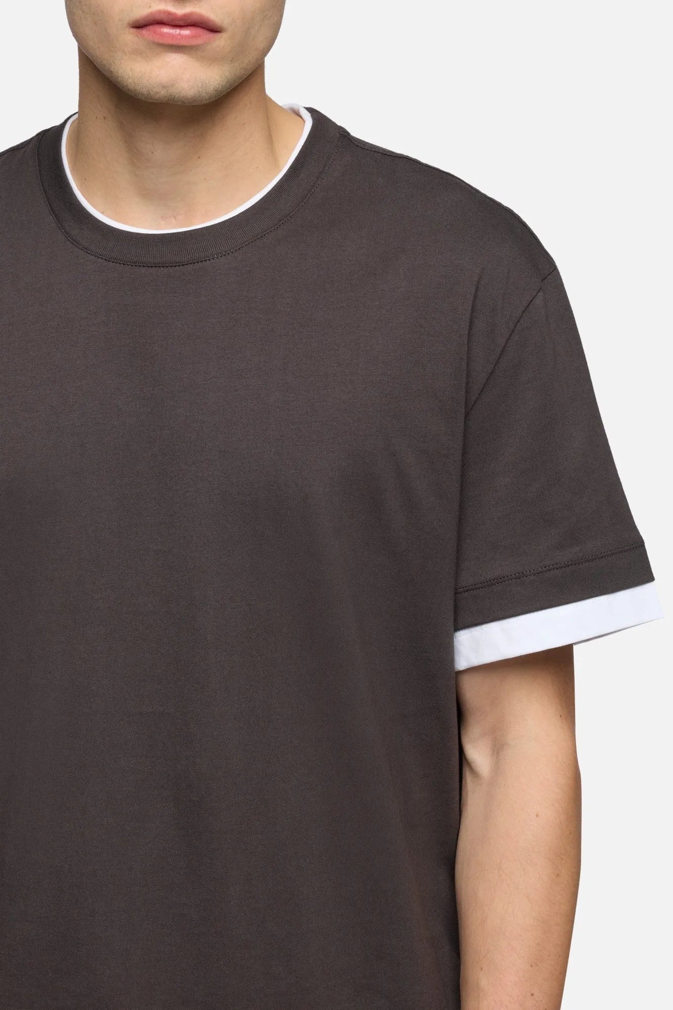 7 For All Mankind Espresso Men Double Layer Tee SKU: 7M8X0G54_3E9 Image 04