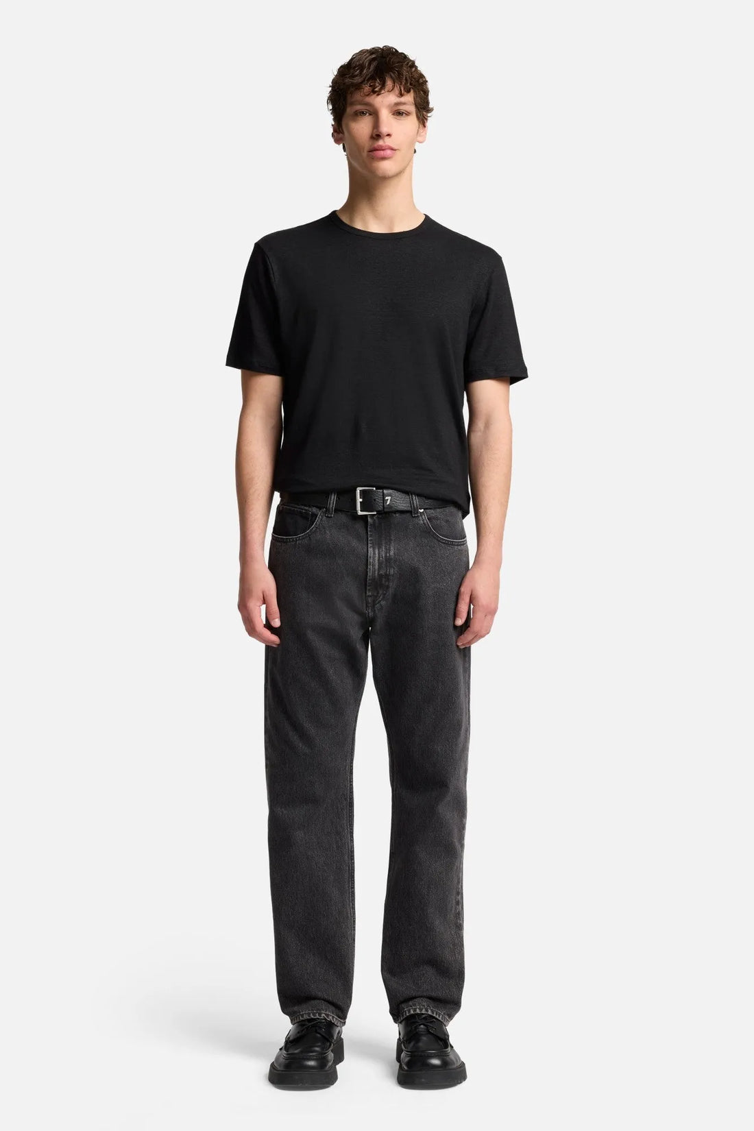 7 For All Mankind Black Men Tee in Linen SKU: 7MM70E99_1K1 Image 02