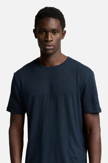 7 For All Mankind Ocean Floor Men Tee in Linen SKU: 7MM70E99_1K2 Image 04