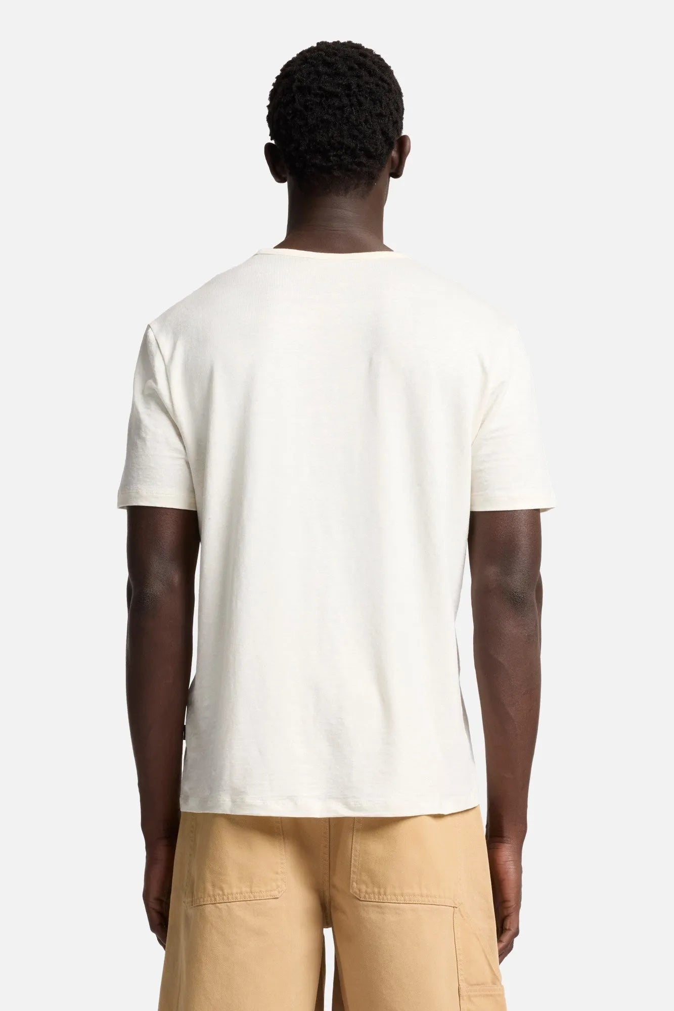 7 For All Mankind White Men Tee in Linen SKU: 7MM70E99_LWE Image 05