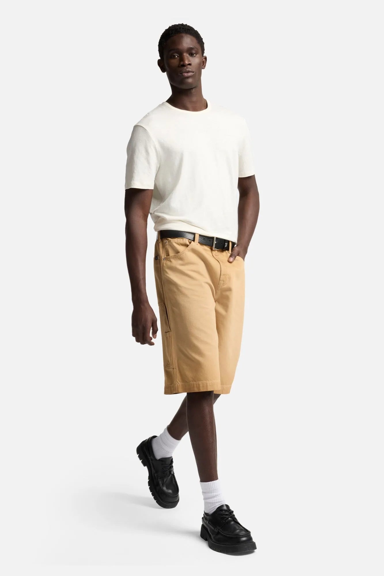 7 For All Mankind White Men Tee in Linen SKU: 7MM70E99_LWE Image 07