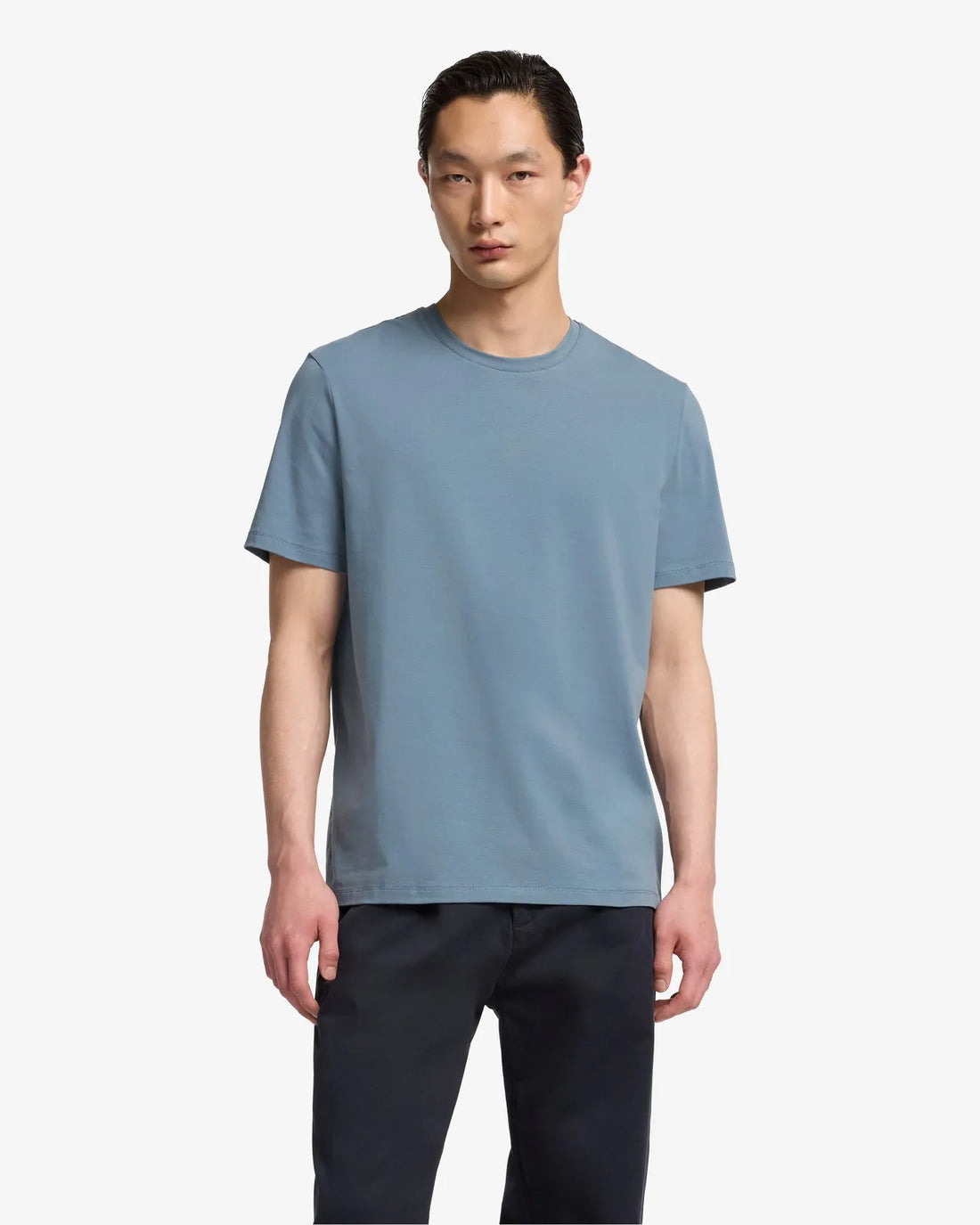 7 For All Mankind_Blue_Short Sleeve T-Shirt in Luxe Performance_7MM70F14_1VE_01