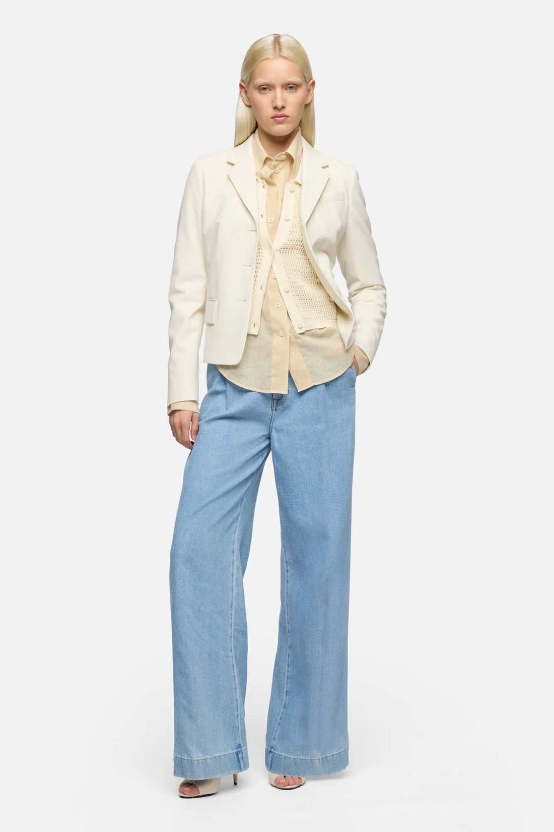 7 For All Mankind White Women Fitted Blazer in Wool Blend SKU: 7NAC0G64_3FU Image 02