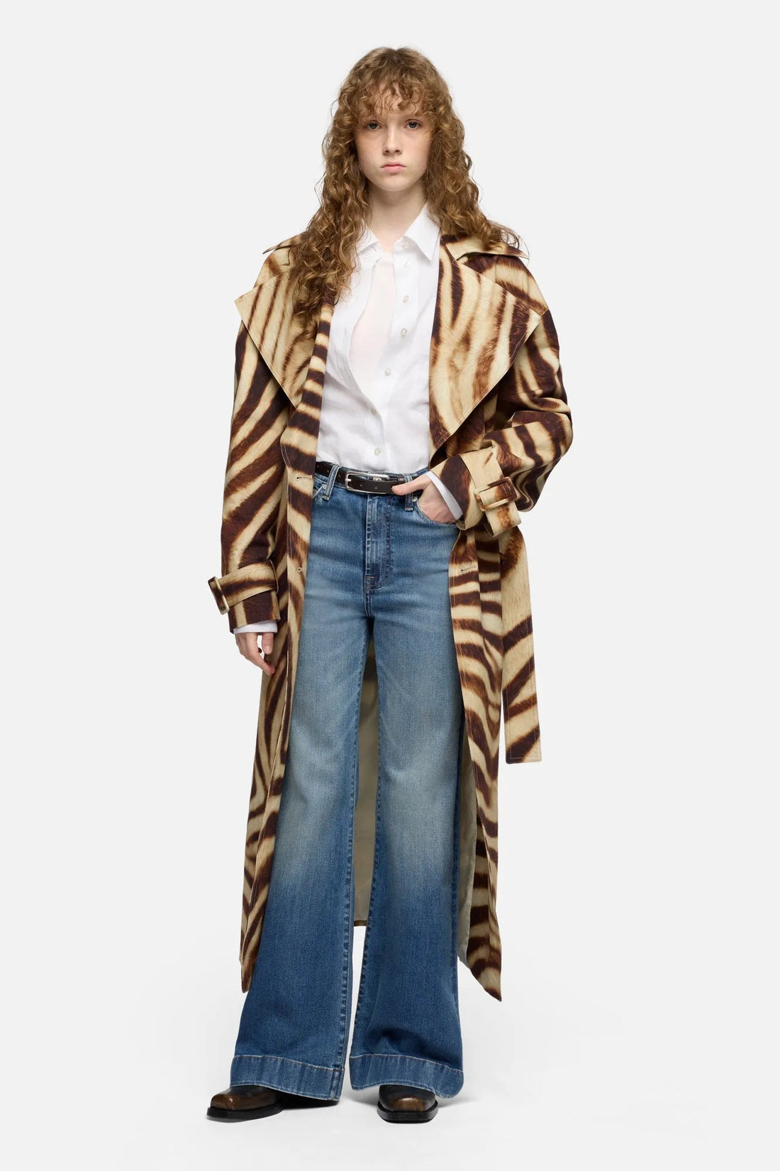 7 For All Mankind Optical White Women Oversize Button Down Shirt in Cotton Voile SKU: 7NO30F09_3HK Image 02