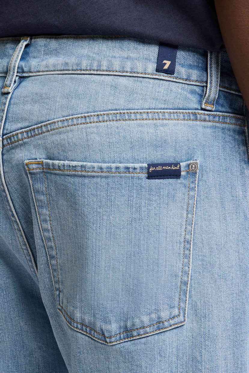 7 For All Mankind_Modern Straight Crossover_7T099A56-REV_REV_04