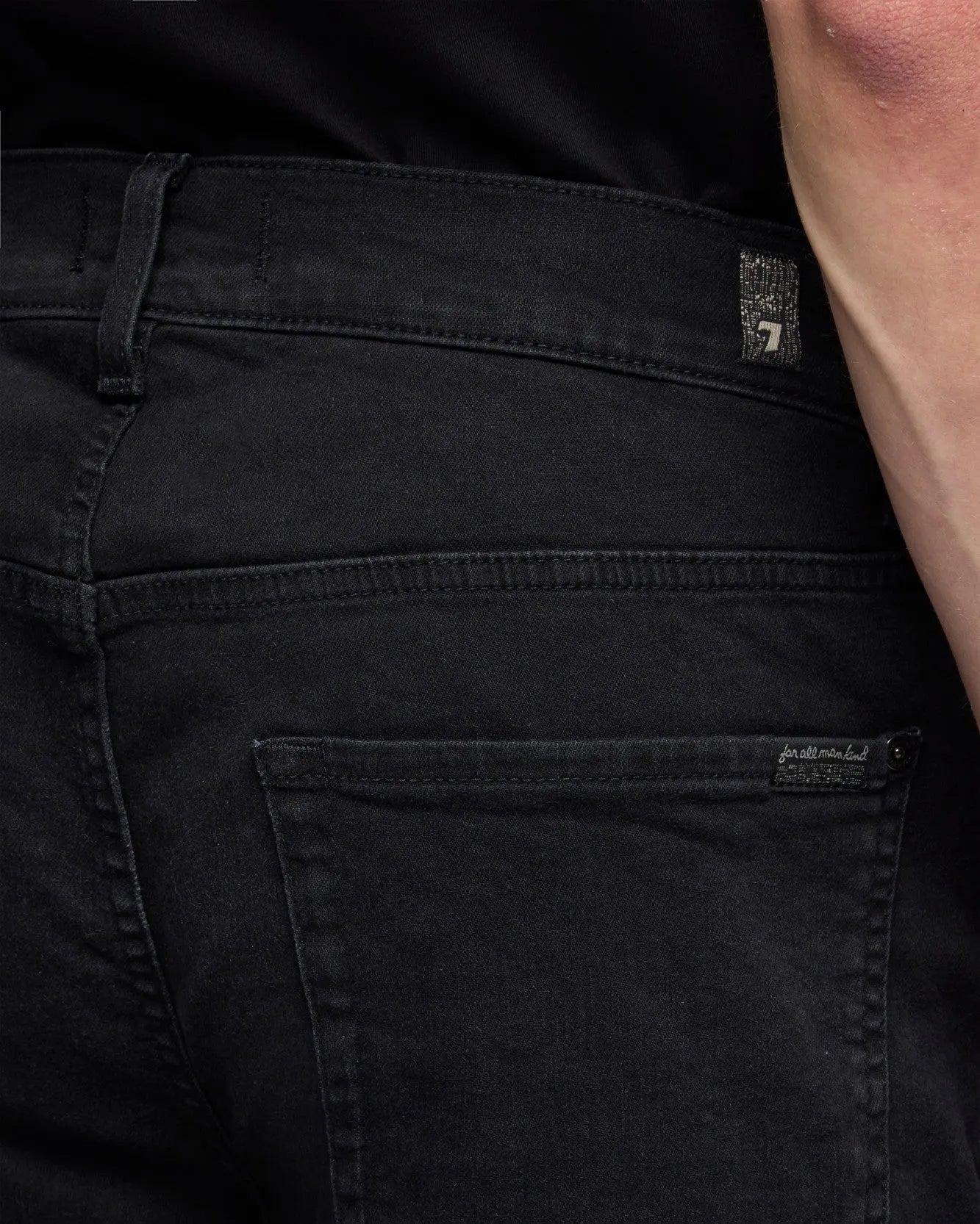 7 For All Mankind_Richey_THE BOOTCUT_7T4E0B68_1DX_04