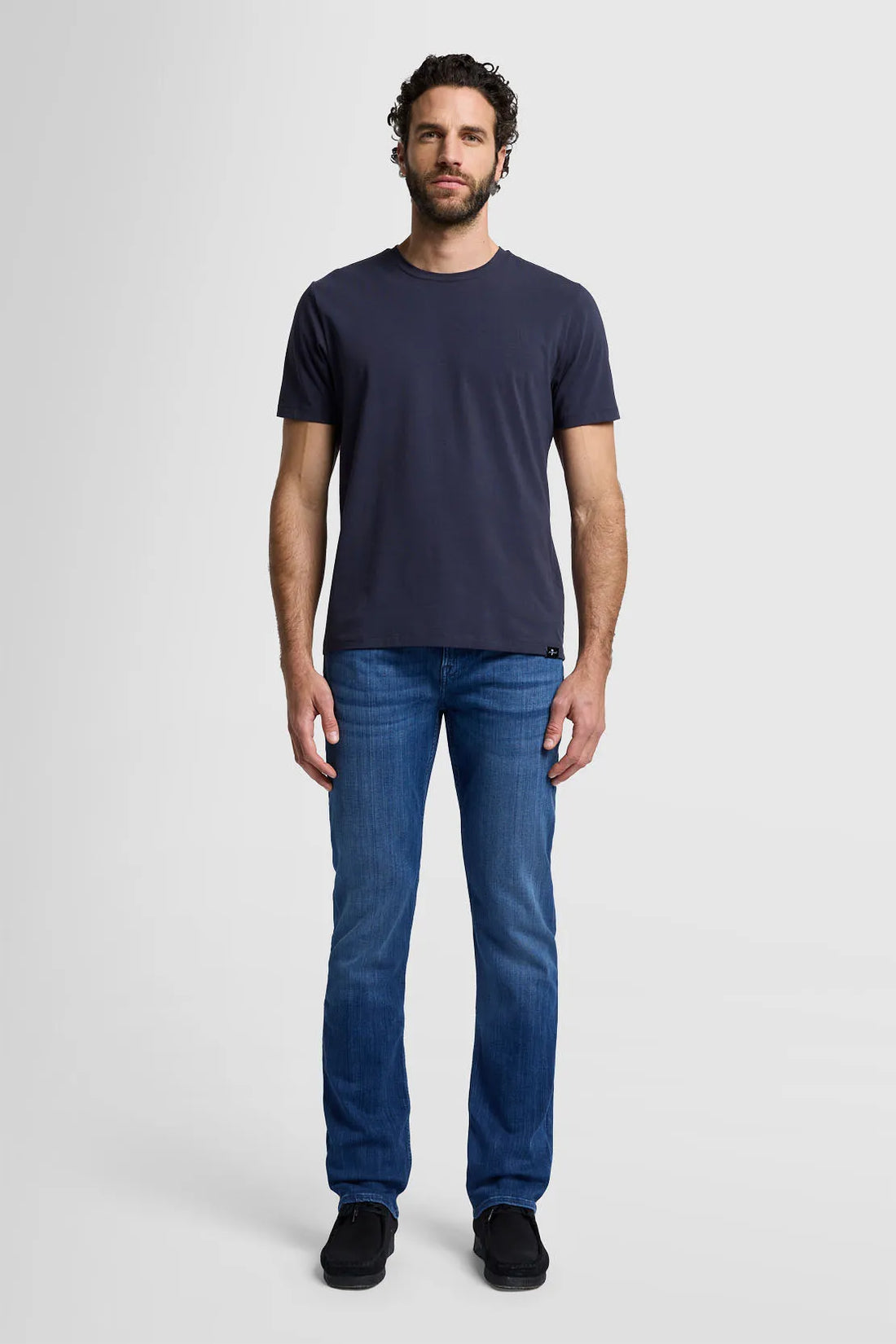 7 For All Mankind_Mid Blue_Standard in Luxe Performance_7T519A23_MID_01