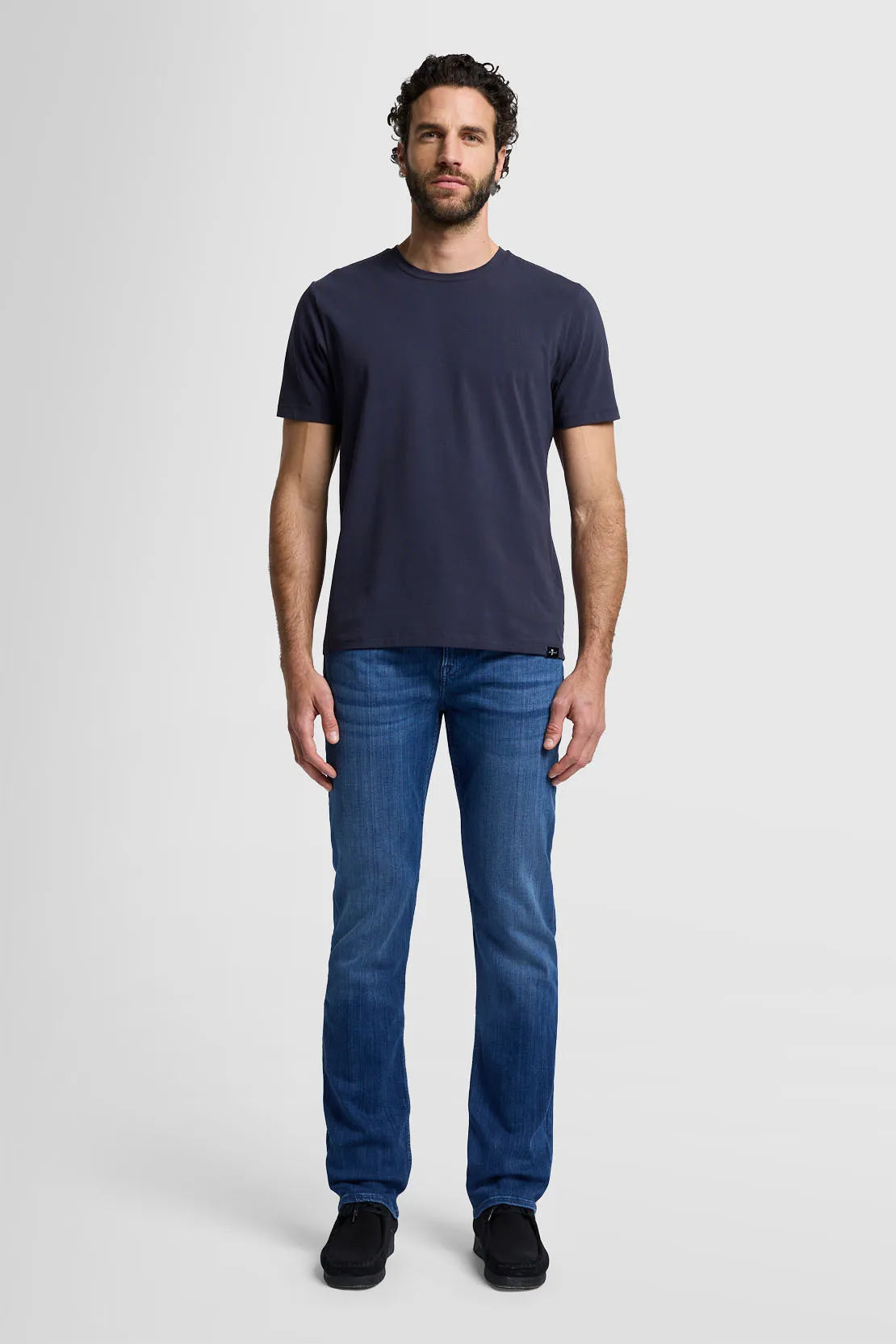 7 For All Mankind_Mid Blue_Standard in Luxe Performance_7T519A23_MID_01