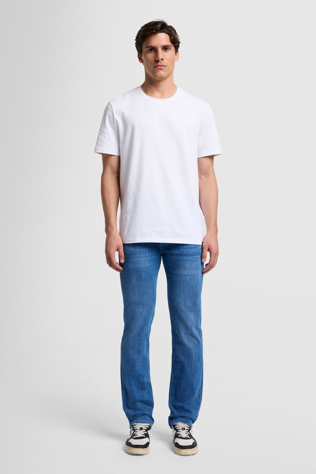 7 For All Mankind_Standard Luxe Performance Mid Blue_7T519B80-XXM_XXM_01