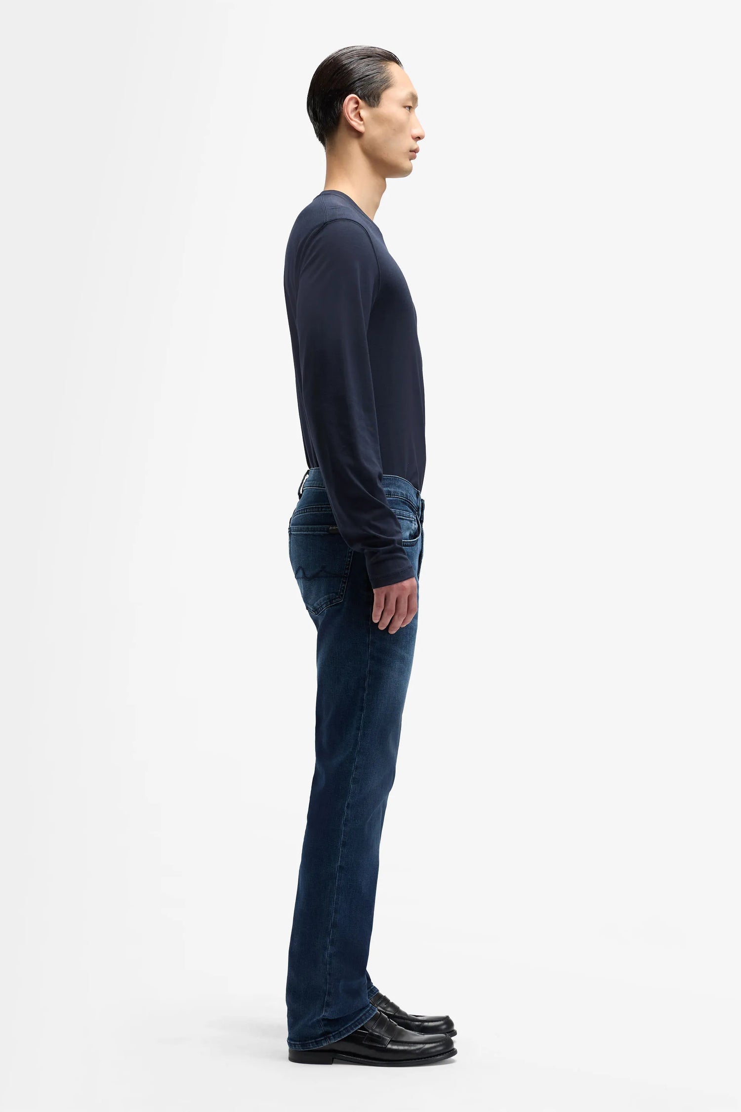7 For All Mankind_Dark Blue_Standard in Luxe Performance_7T519R46_XDB_05