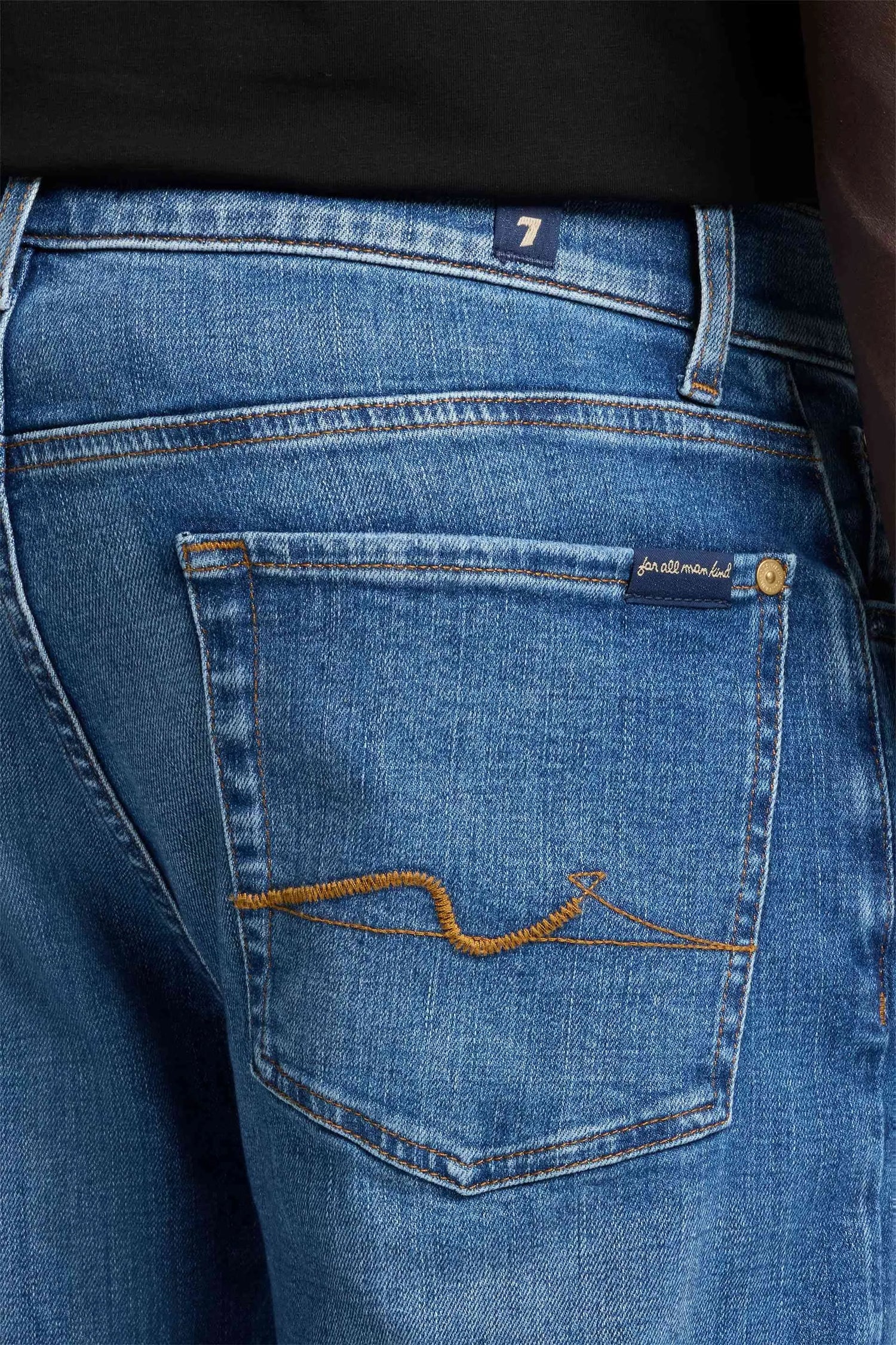 7 For All Mankind_Mid Blue_Slimmy in Luxe Performance_7TC40C12_1C3_03