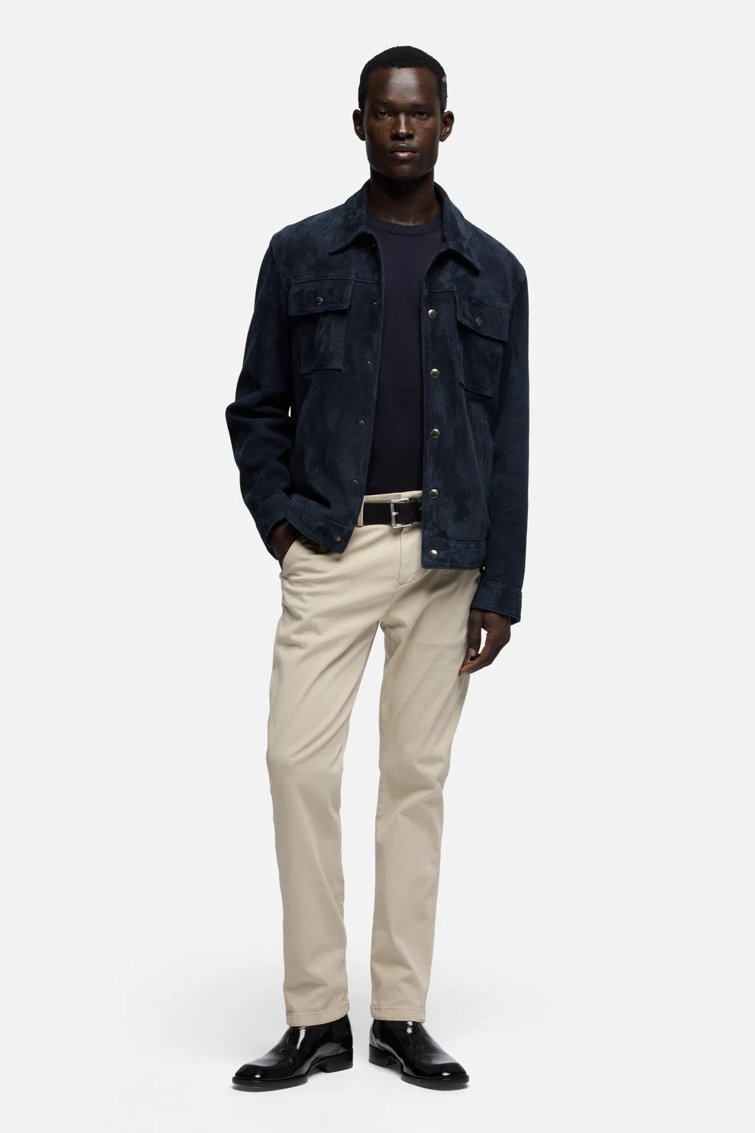 7 For All Mankind Oat Men Slimmy Chino in Luxe Performance Sateen SKU: 7TC50T49_3BP Image 02