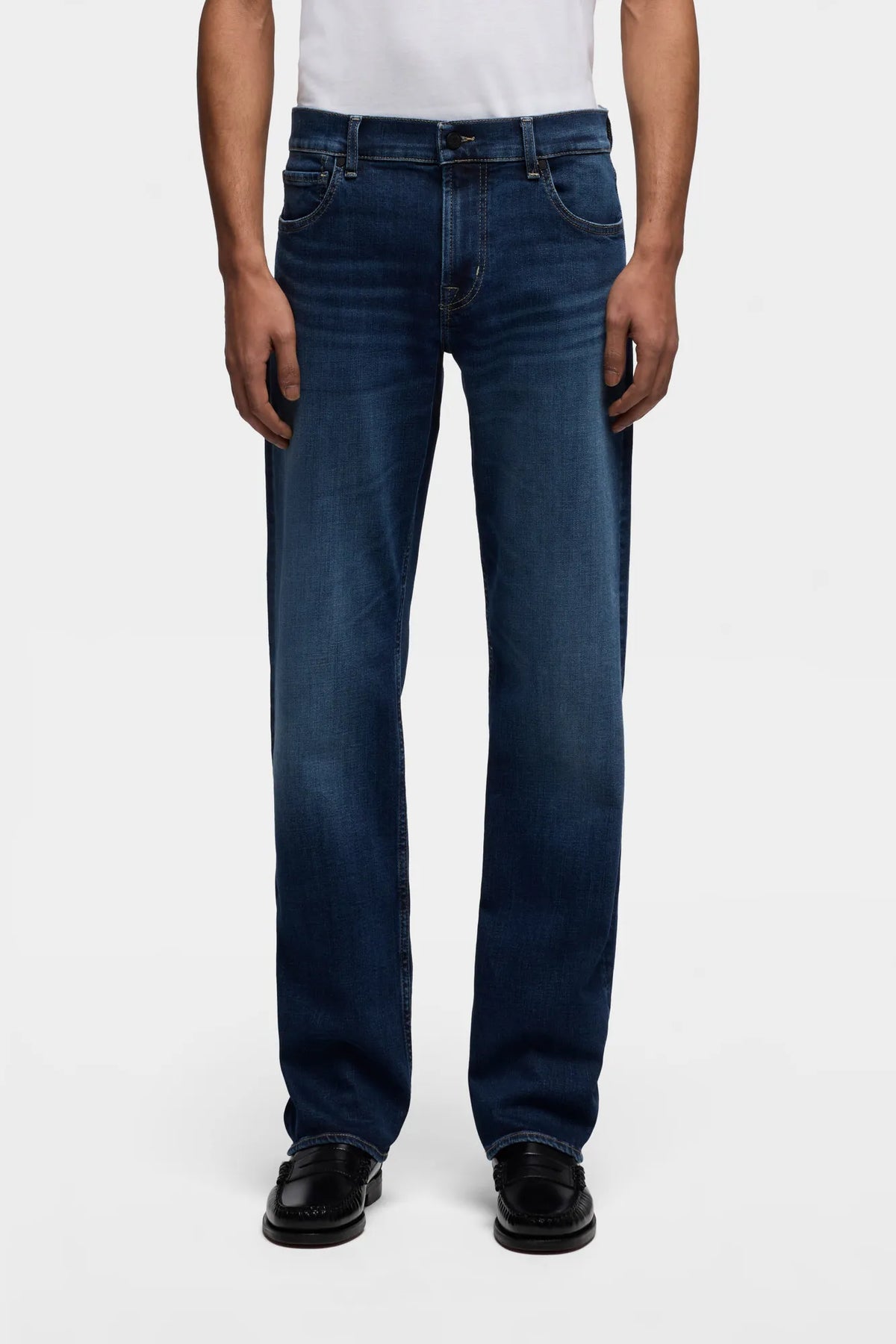 7 For All Mankind Mid Blue Men Standard in Luxe Performance SKU: 7TE10C42_3LH Image 02