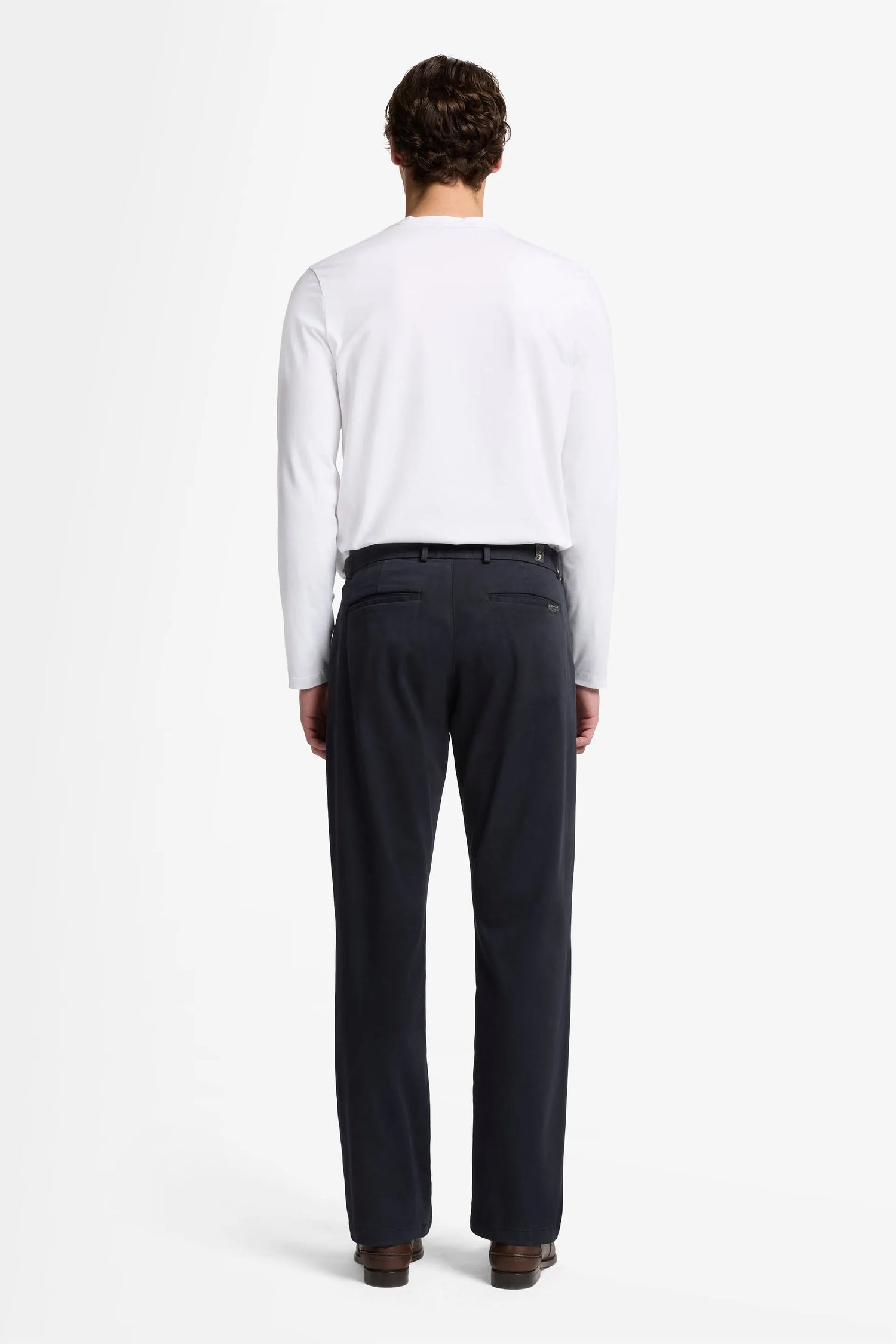 7 For All Mankind_Blue_Straight Chino in Luxe Performance Sateen_7TE31T49_1NG_04