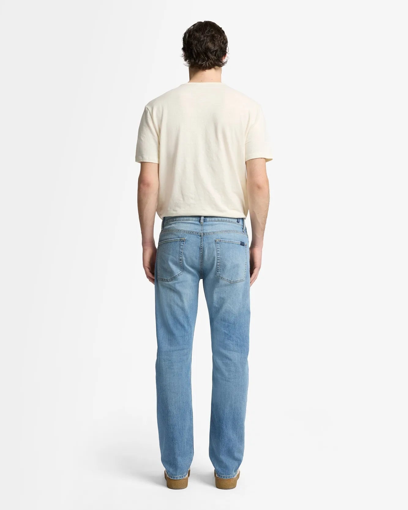 7 For All Mankind_Light Blue_Airweft The Straight_7TE7083L_1C2_04
