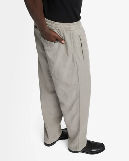 7 For All Mankind_Sage_JOGGER PANT in Linen Blend_7TI50E41_AGE_04
