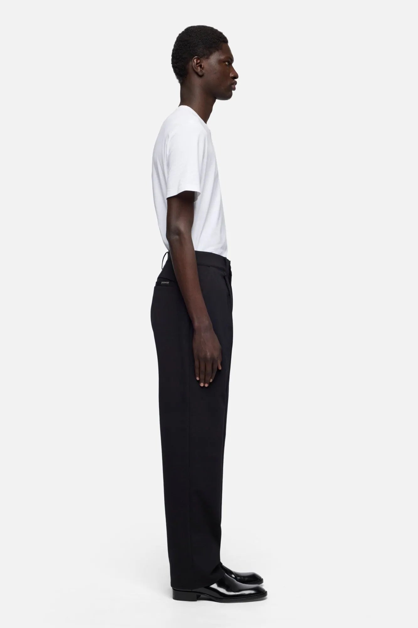 7 For All Mankind Black Men Pleated Trouser in Luxe Performance Knit SKU: 7TY50E23_BKN Image 06