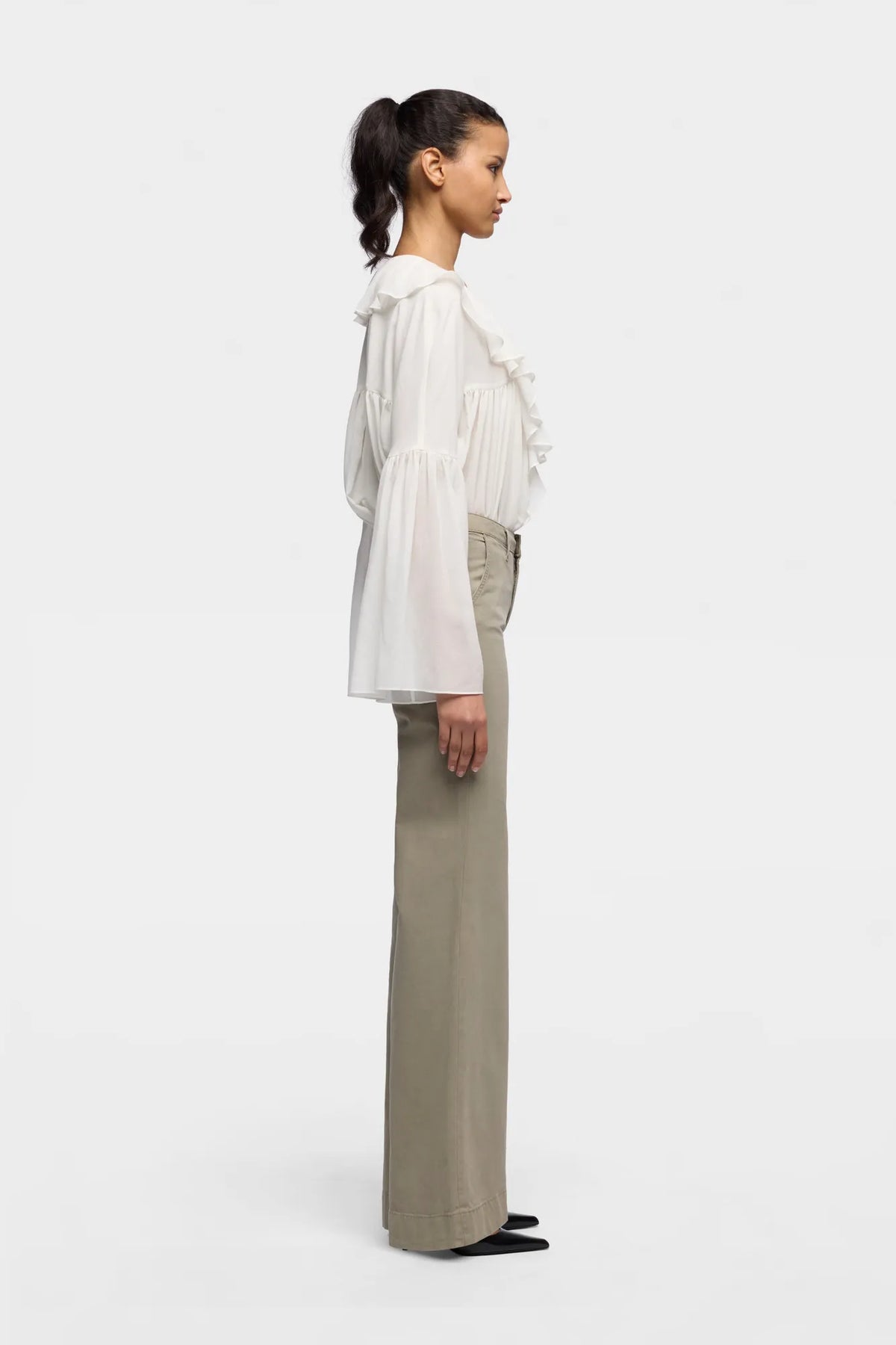 7 For All Mankind Military Women Modern Dojo in Comfort Twill SKU: 7U330E39_3O8 Image 05