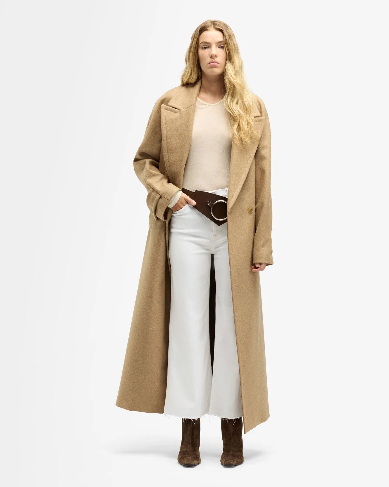 7 For All Mankind_White_Luxe Vintage Ultra High Rise Cropped Jo_7U498549_SL6_01