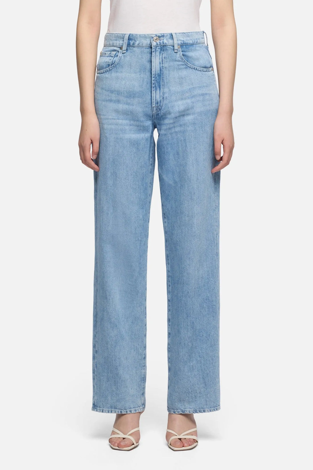 7 For All Mankind Iris Women Stovepipe Straight in Indigo Linen SKU: 7U4N0U03_IRI Image 03