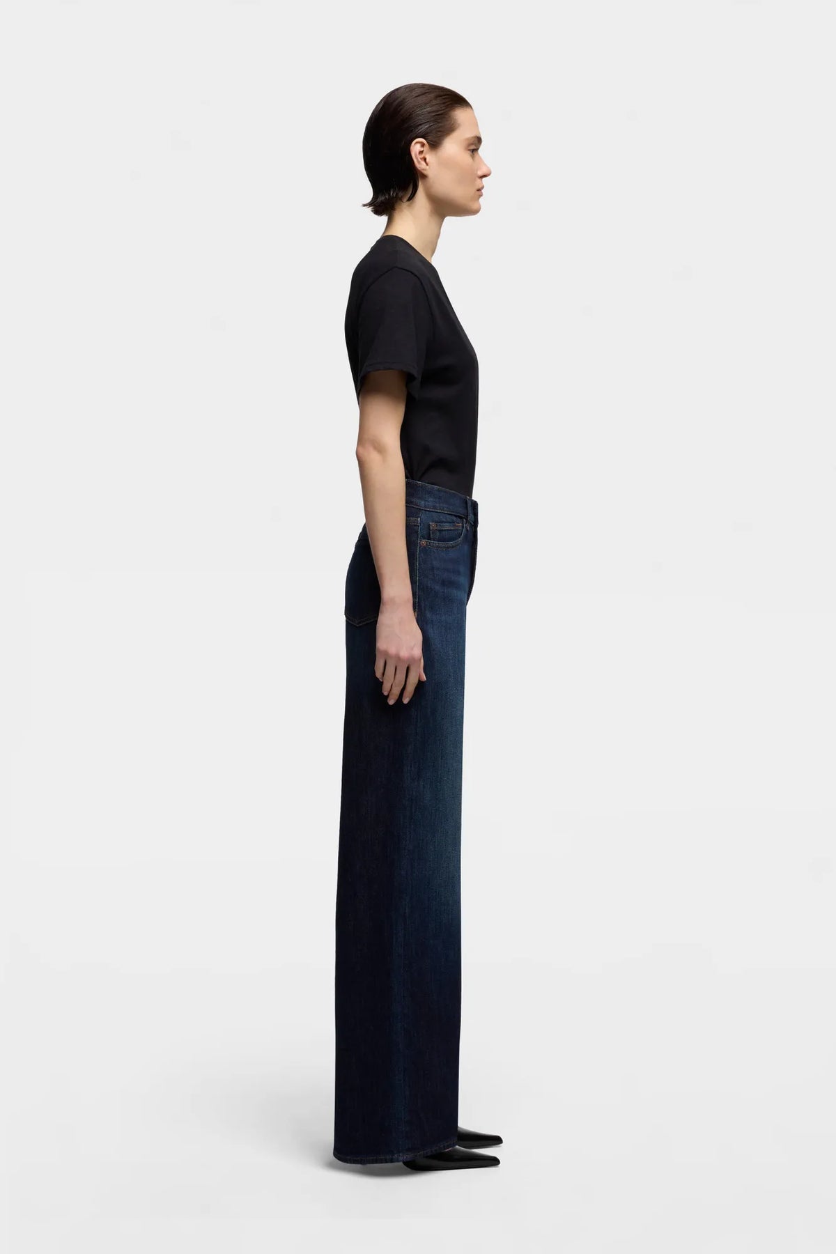 7 For All Mankind Mid Blue Women Tailorless Lotta in Airweft SKU: 7U8E0G87_DPS Image 05