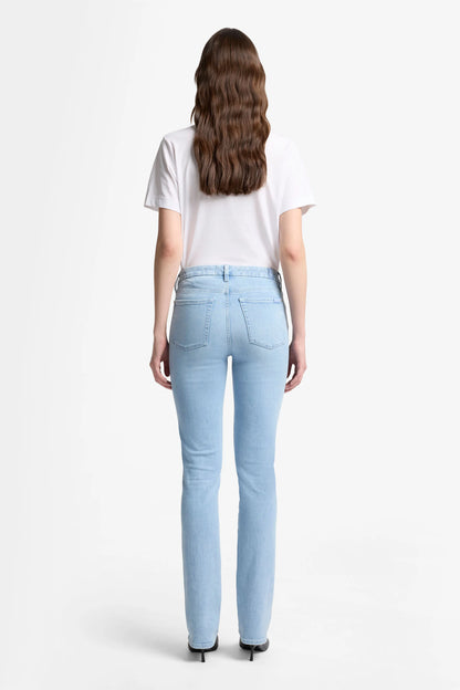 7 For All Mankind_Light Blue_Kimmie Straight in Slim Illusion_7UC10C12_1BU_04