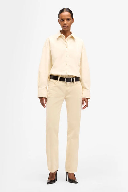 7 For All Mankind_White_Calie Straight in Corduroy_7UC90V64_EGH_01