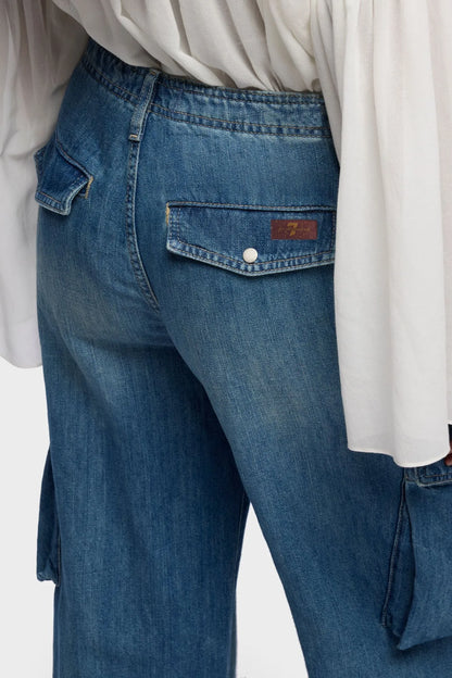 7 For All Mankind Mid Blue Women Cargo Lotta in Indigo Linen SKU: 7UCM0U03_3NN Image 03