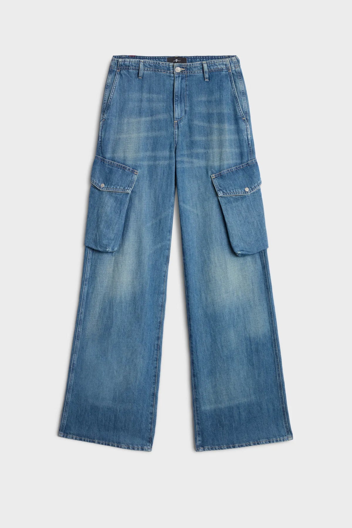 7 For All Mankind Mid Blue Women Cargo Lotta in Indigo Linen SKU: 7UCM0U03_3NN Image 06