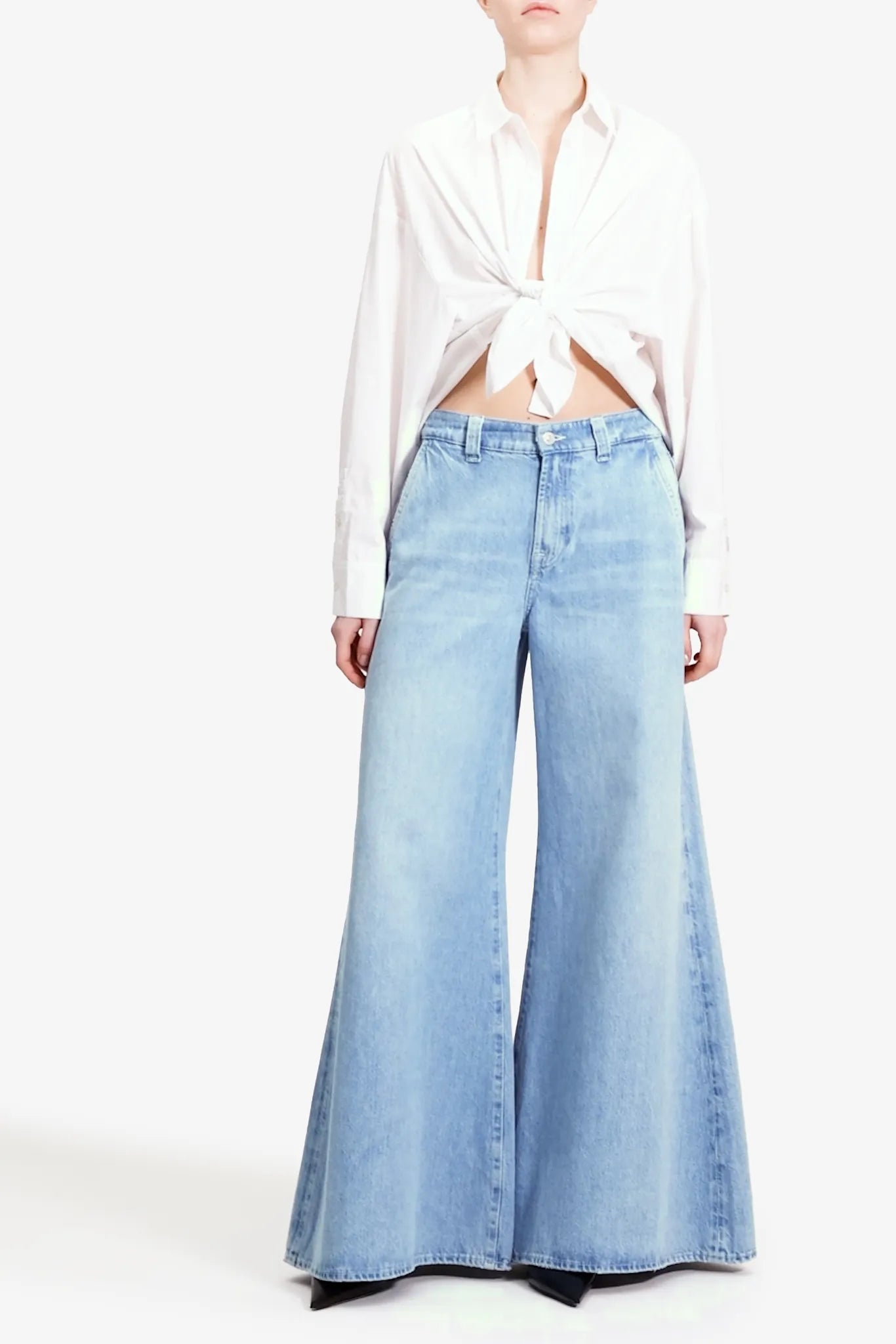 7 For All Mankind_Light Blue_Willow Trouser_7UJ50066_1BO_01