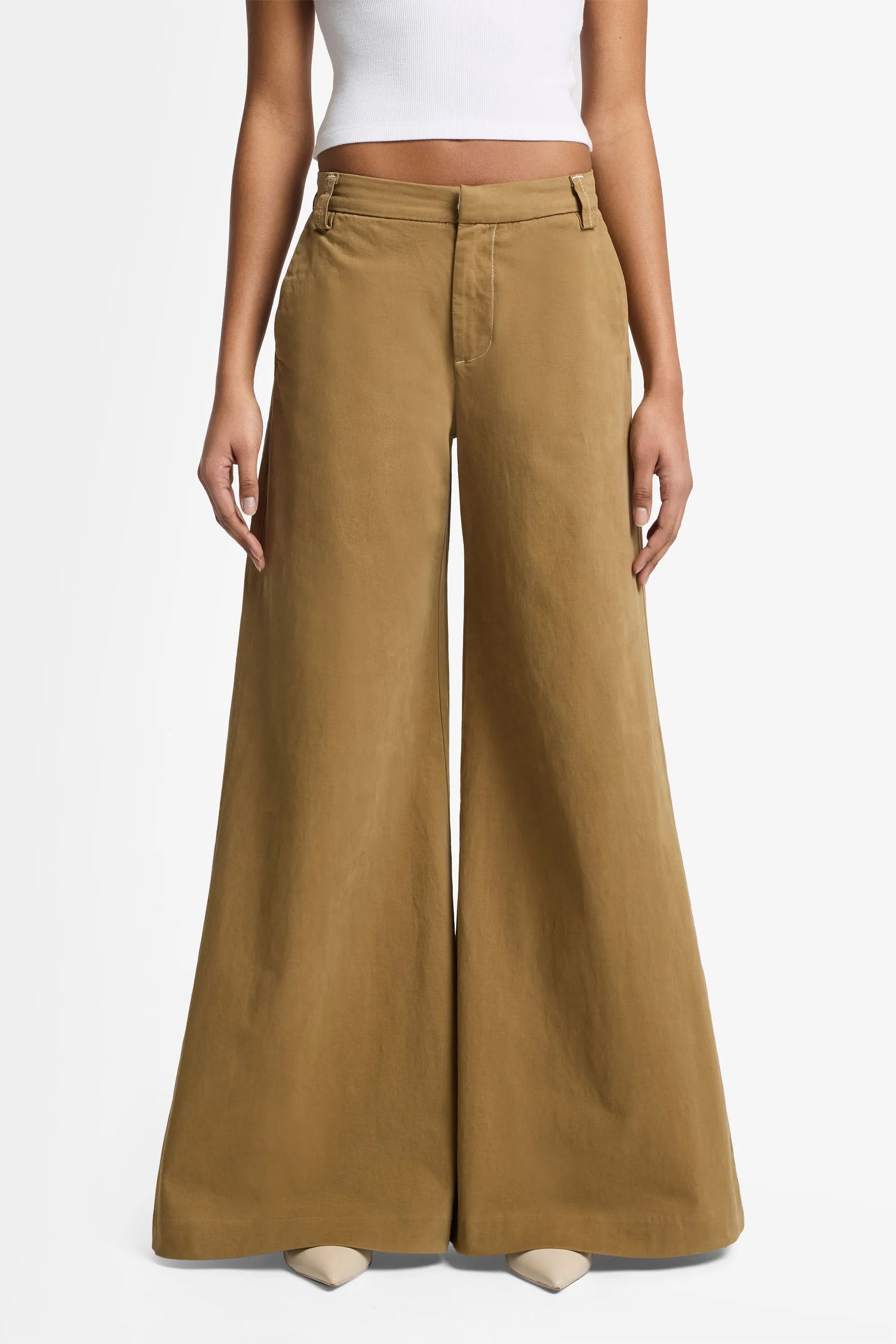 7 For All Mankind_Beige_Willow Trouser in Comfort Twill_7UJ50E39_1A8_01