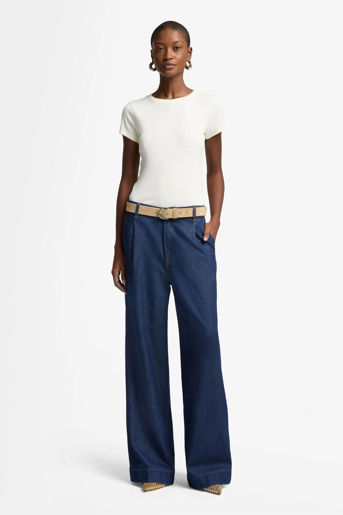 7 For All Mankind_Dark Blue_Pleated Trouser in Weightless_7UL30R70_1A9_05