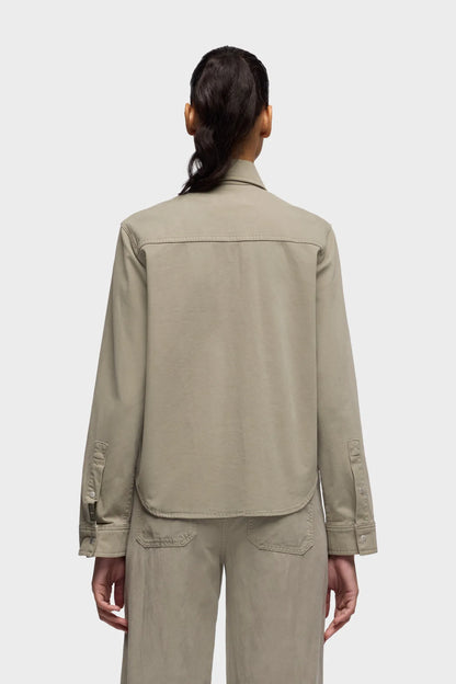 7 For All Mankind Military Women Classic Shirt in Comfort Twill SKU: 7UR90E39_3O8 Image 04