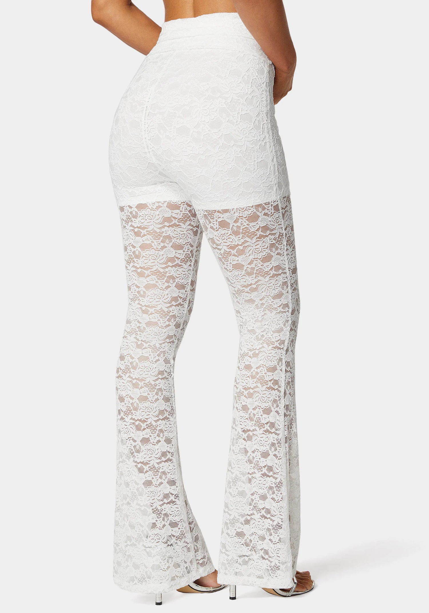 Bebe_Flared Lace Pant_7skp0347be_White Alyssum_03
