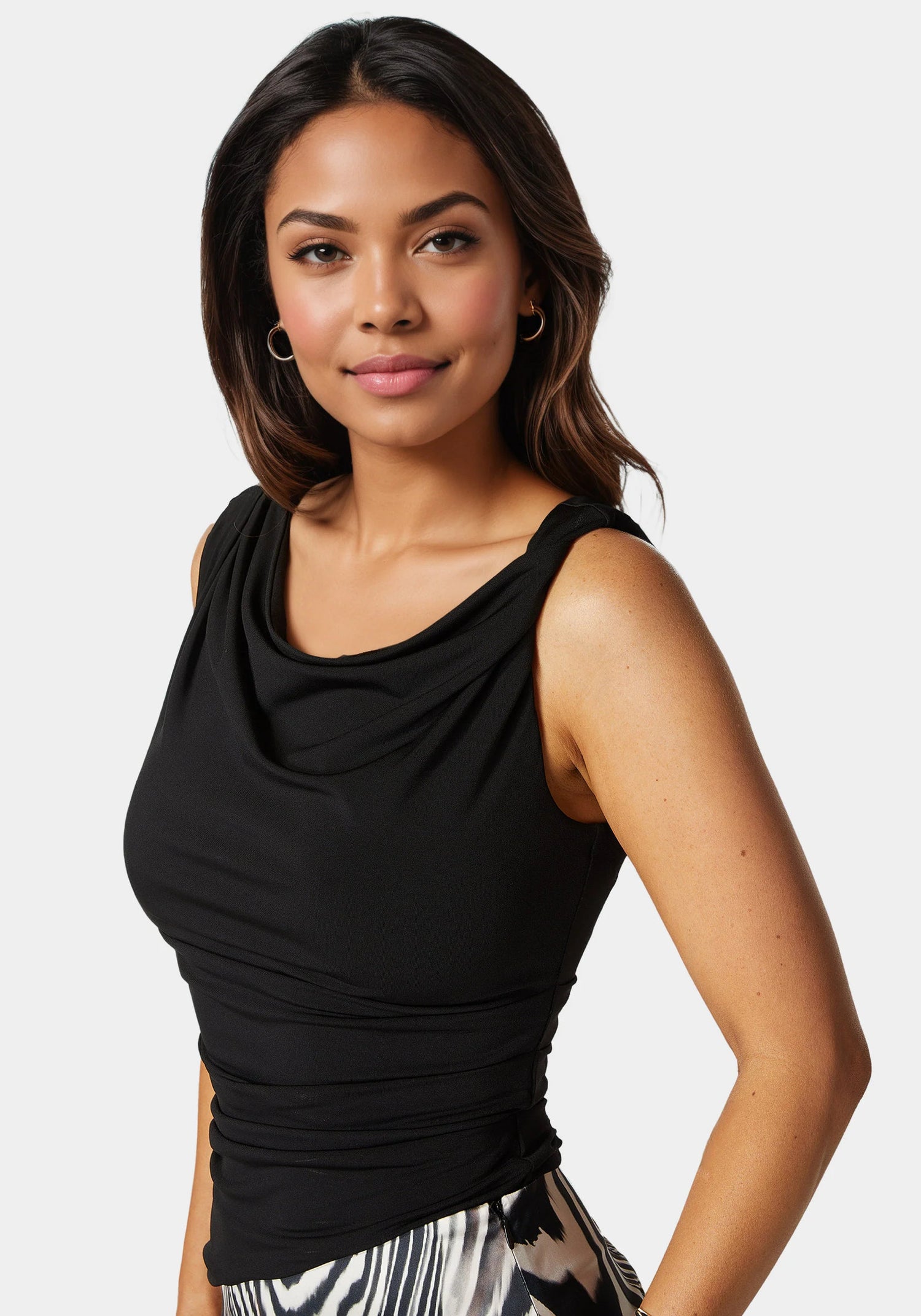 Bebe_Drape Knit Top_7skt0404be_Black_04