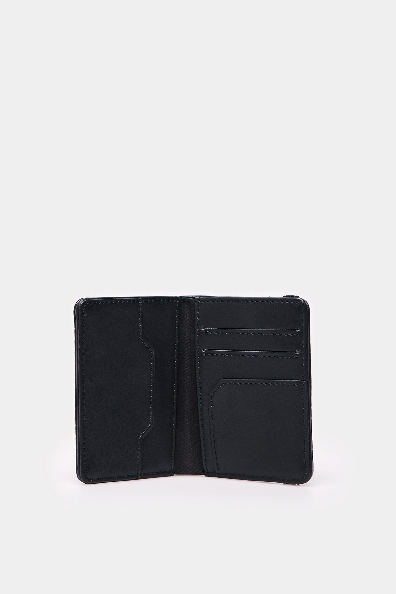 Springfield_Slim Leather Effect Wallet with Micro Perforation_8209045_01_05