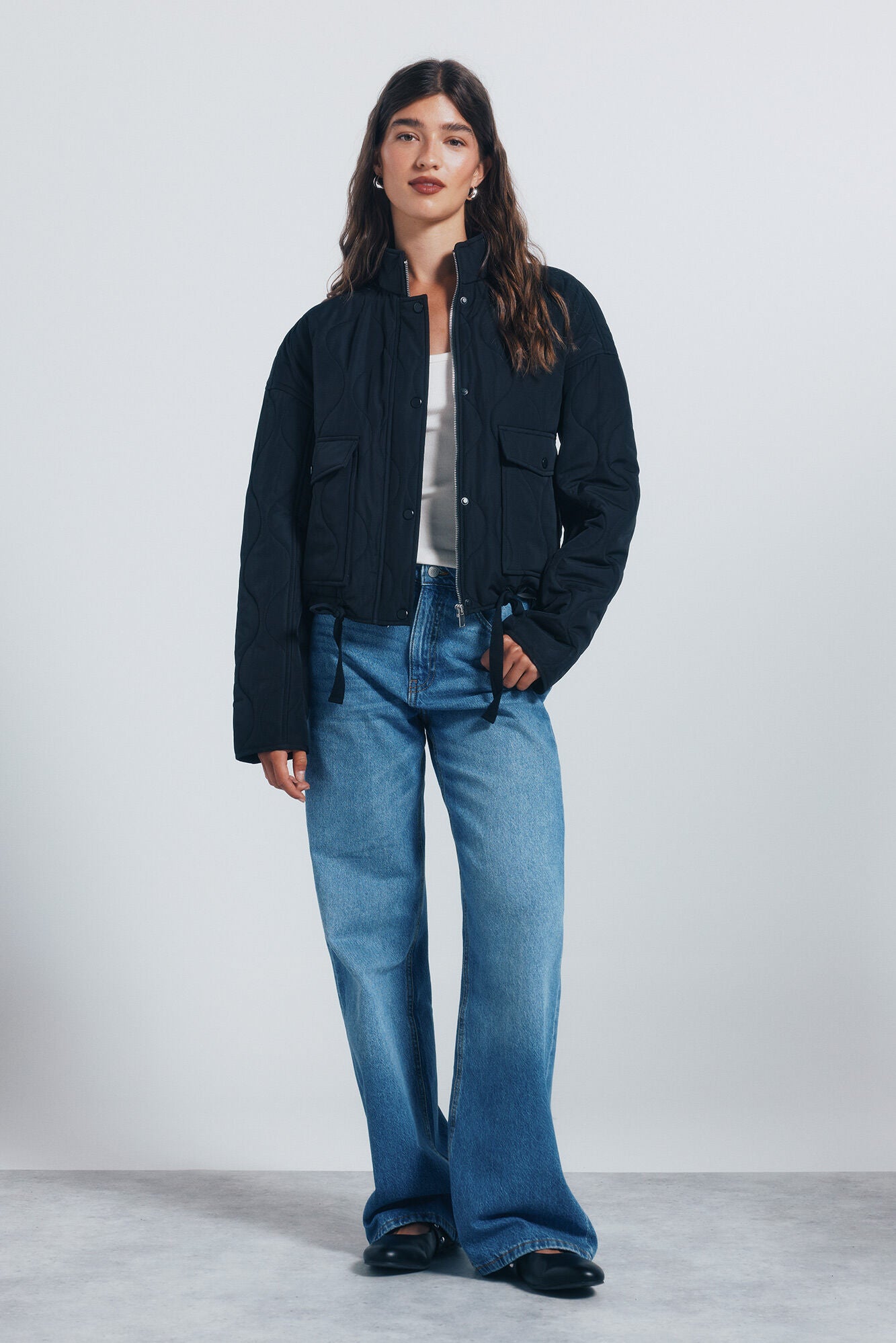 Springfield_Black_Quilted Jacket Pockets_8272803_35_03