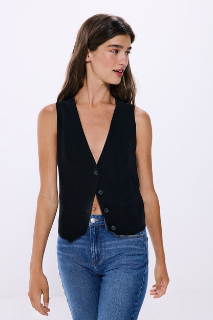 Black Vest_8418312_01_05