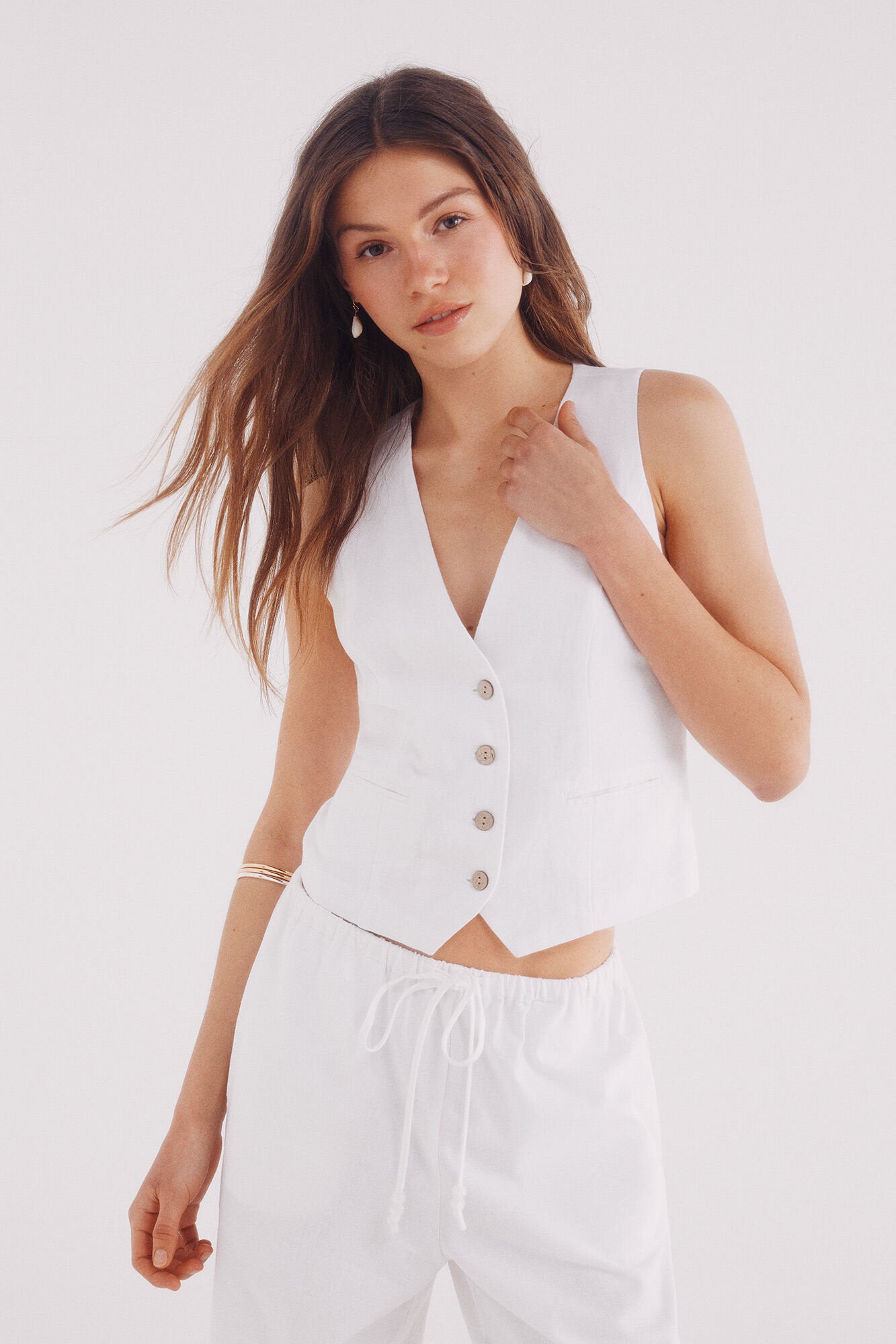 Springfield_Linen Buttons Vest_8419282_99_01