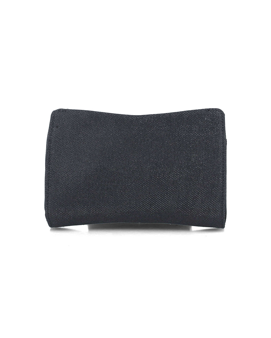 Black Clutch With Hand Strap_85510_01_03